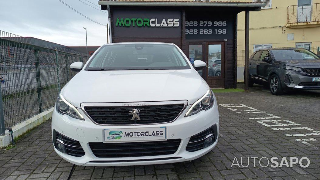 Peugeot 308 1.2 PureTech Style de 2019
