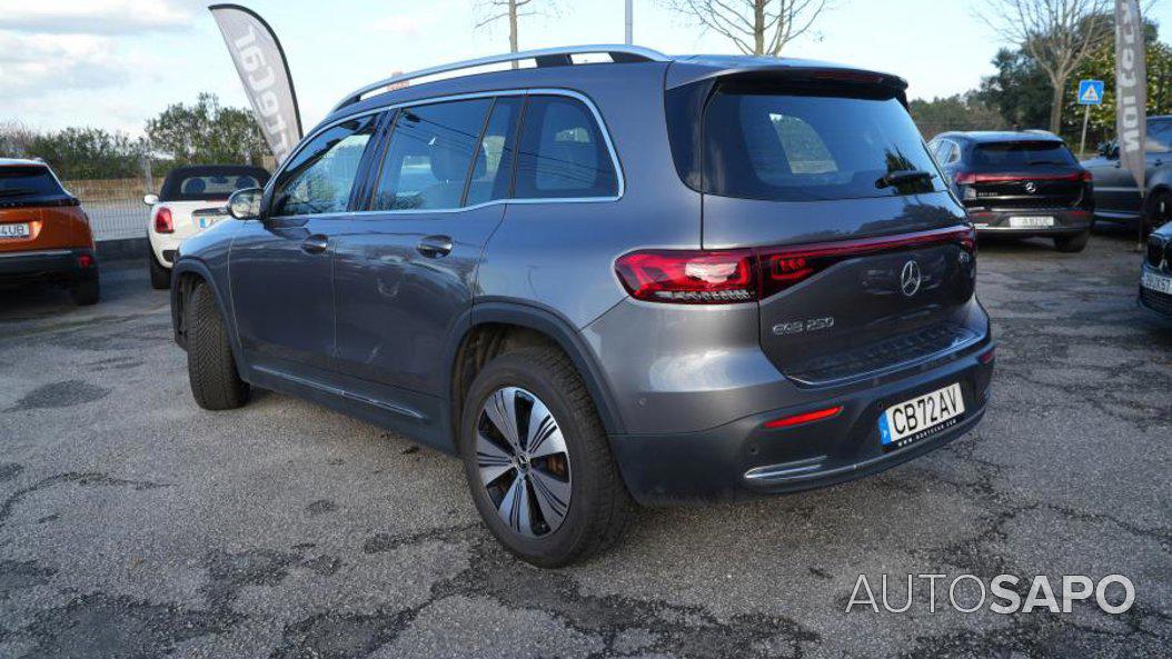 Mercedes-Benz EQB de 2023