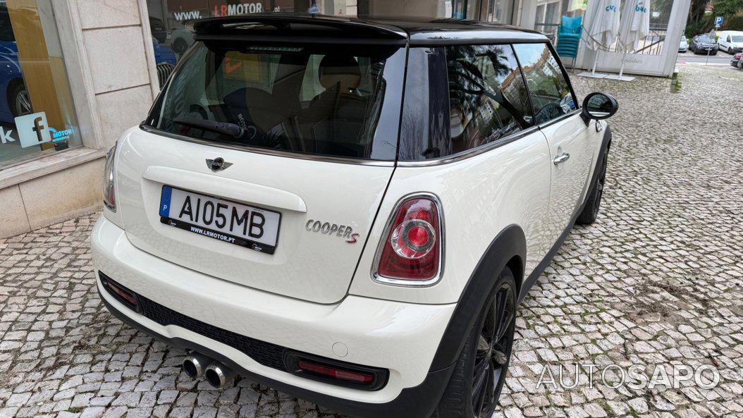 MINI Cooper de 2011