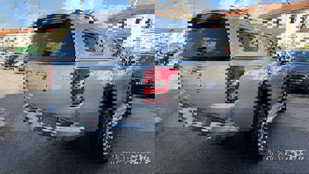 Mitsubishi L200 Strakar de 2017