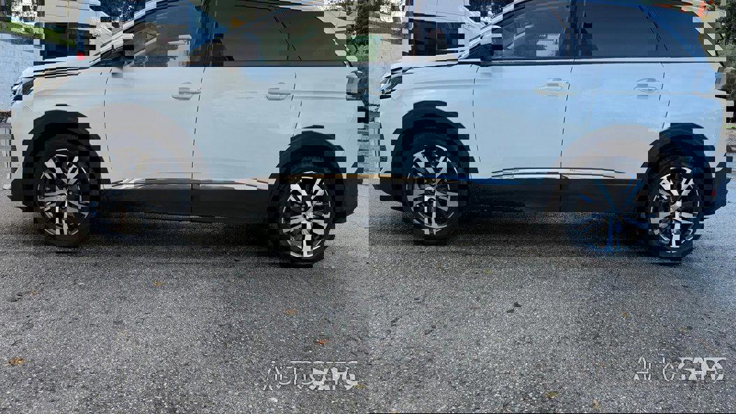 Peugeot 5008 de 2021