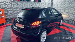 Peugeot 208 1.2 PureTech Style de 2017