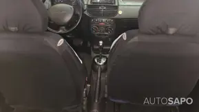 Fiat Punto 1.2 16V 80 Sport de 2001