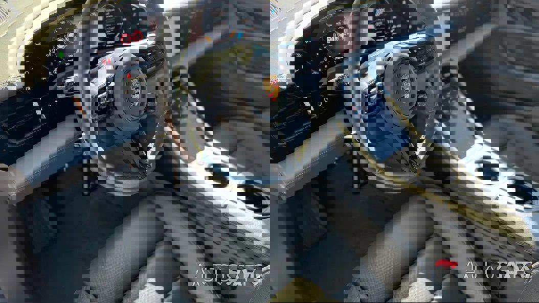 Porsche Taycan Turbo de 2020