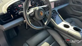 Porsche Taycan Turbo de 2020