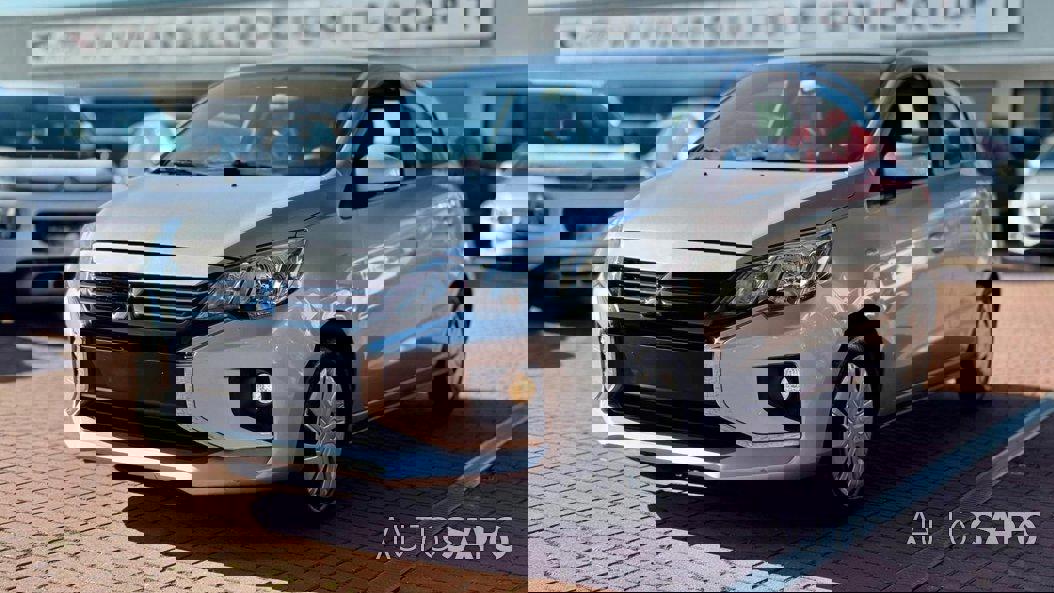 Mitsubishi Space Star de 2020