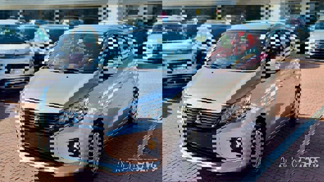 Mitsubishi Space Star de 2020