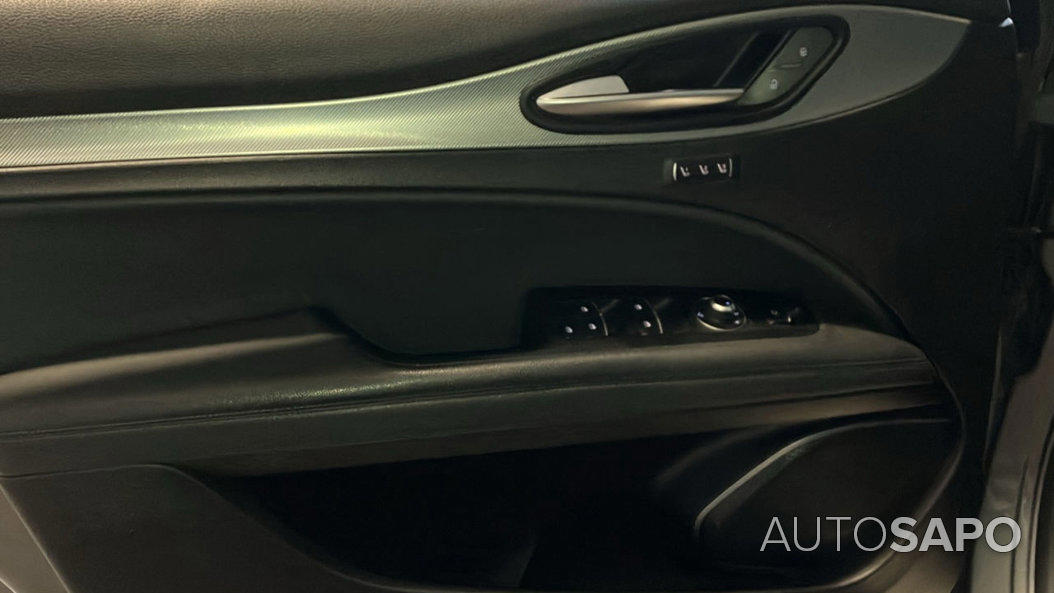 Alfa Romeo Stelvio 2.2 D Super AT8 de 2017