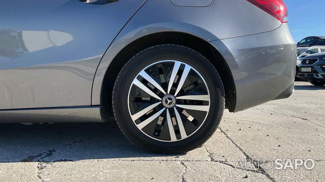 Mercedes-Benz Classe A 250 e Progressive de 2022