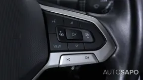 Volkswagen T-Roc de 2024