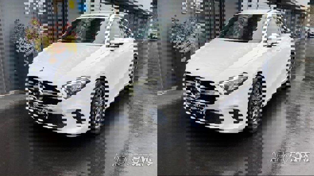Mercedes-Benz Classe A 180 d Progressive Aut. de 2019
