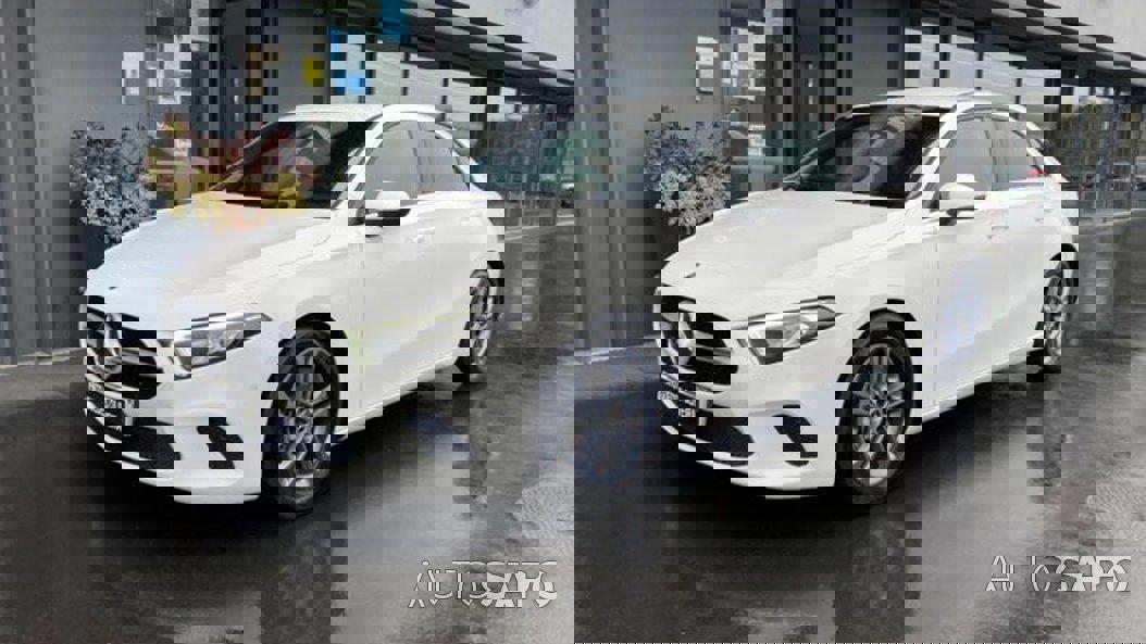 Mercedes-Benz Classe A 180 d Progressive Aut. de 2019