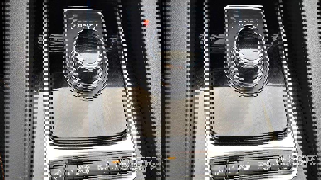 Jaguar F-Pace de 2016