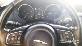 Jaguar F-Pace de 2016