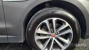 Jaguar F-Pace de 2016