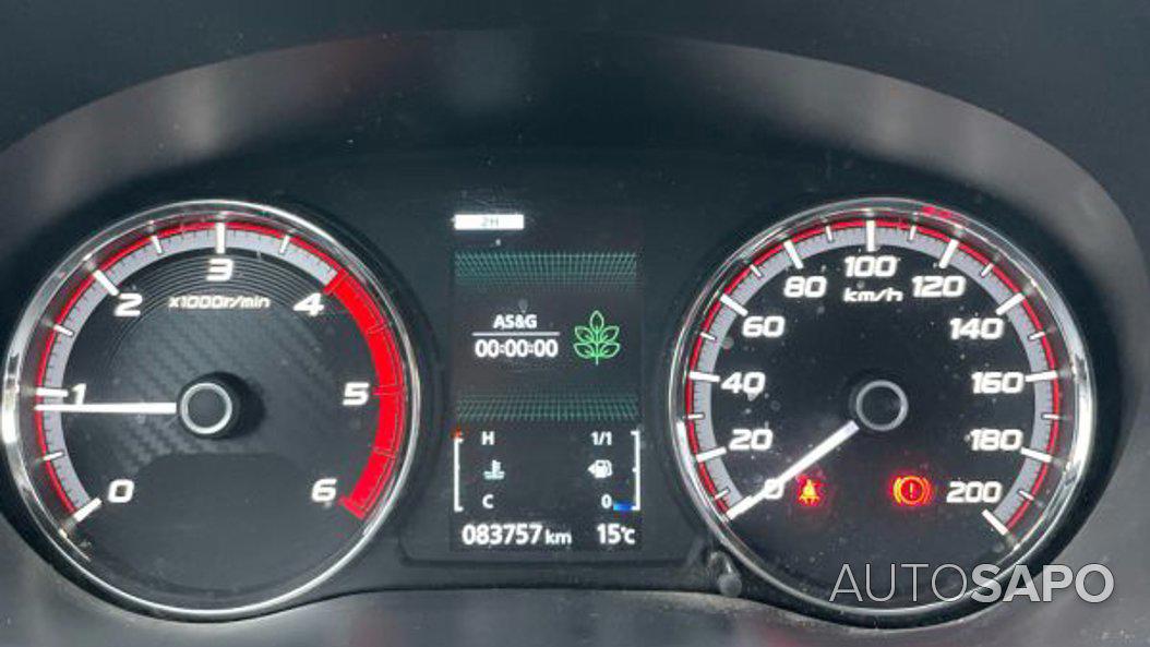 Mitsubishi L200 2.3 DI-D Space Cab Kimono 4WD de 2020