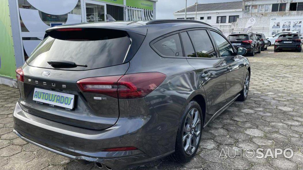 Ford Focus 1.0 EcoBoost ST-Line X de 2023