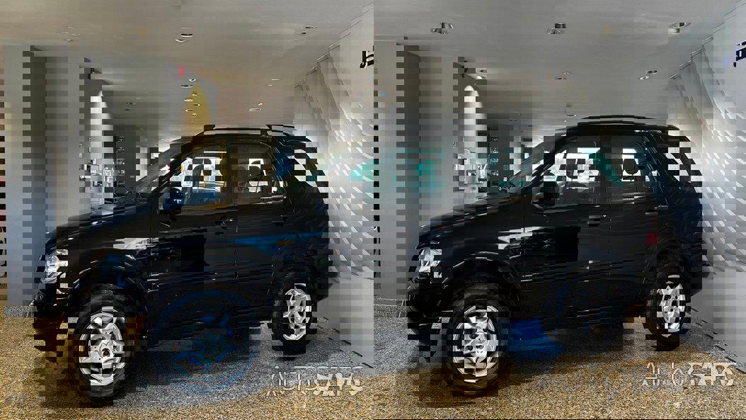Mercedes-Benz Classe ML de 2001