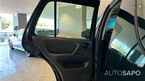 Mercedes-Benz Classe ML de 2001