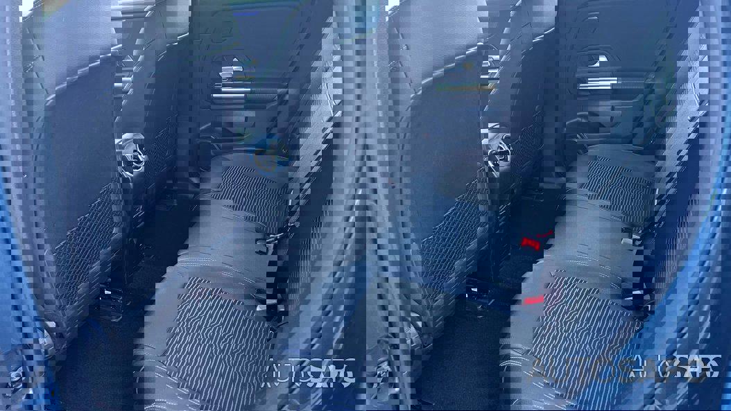 Mercedes-Benz EQA de 2021