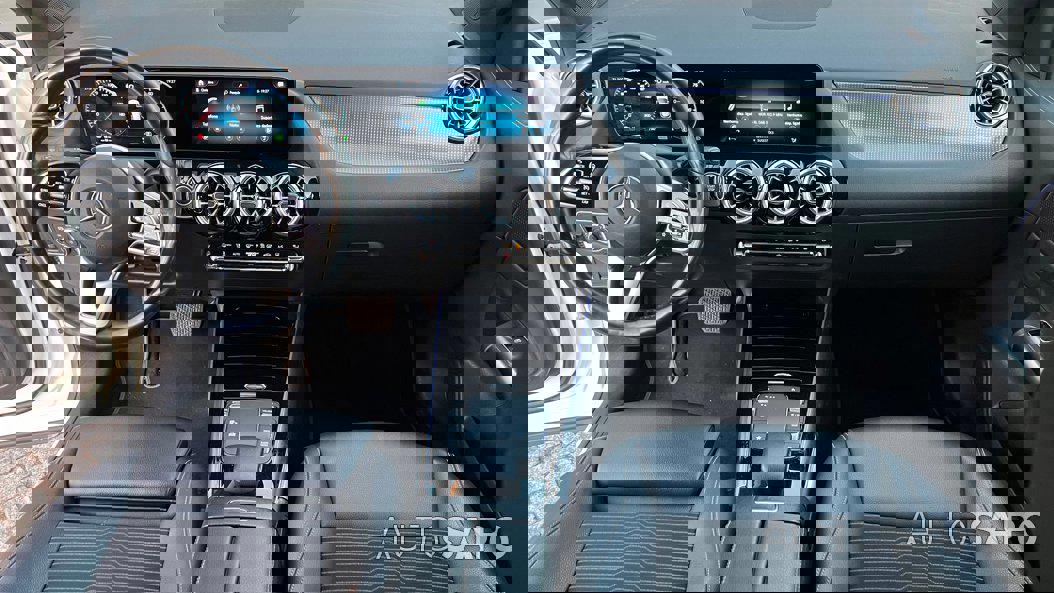 Mercedes-Benz EQA de 2022