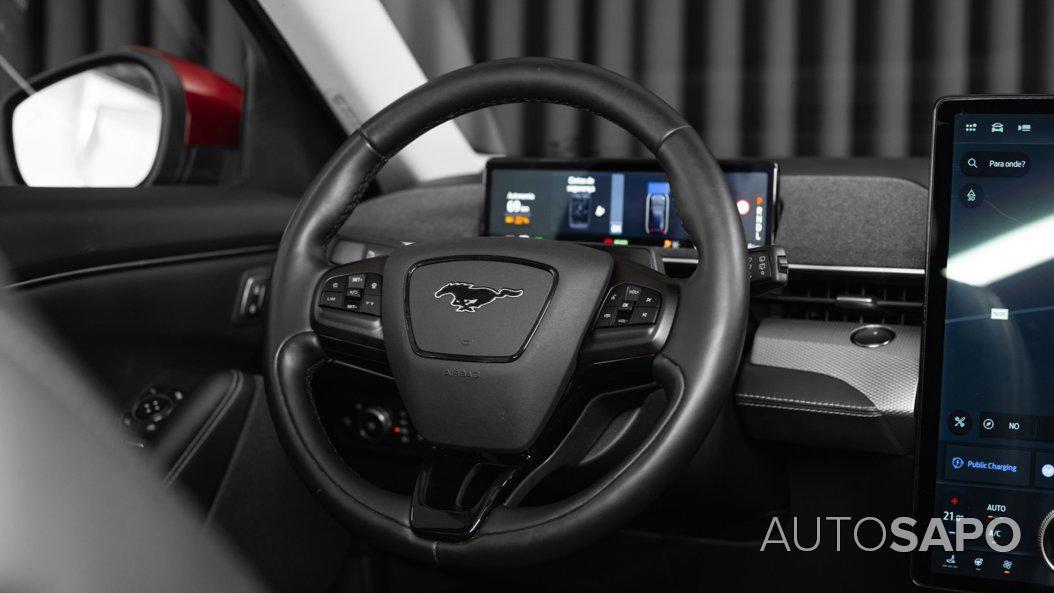 Ford Mustang Mach-E de 2022