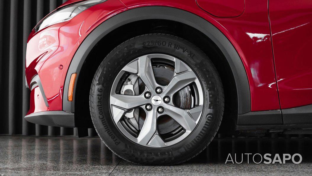 Ford Mustang Mach-E de 2022