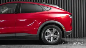 Ford Mustang Mach-E de 2022