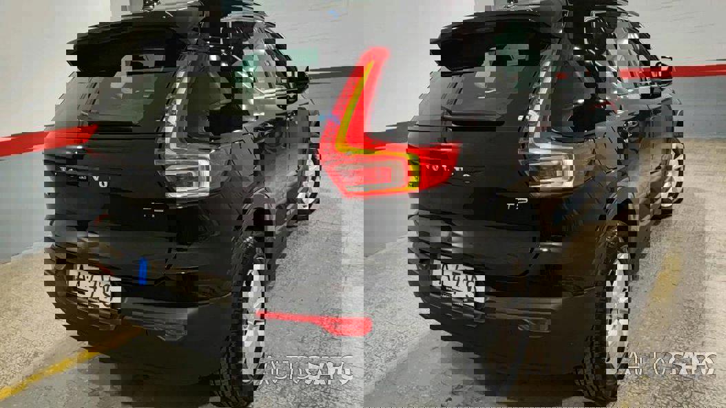 Volvo XC40 1.5 T2 Momentum de 2021
