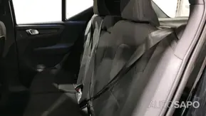 Volvo XC40 1.5 T2 Momentum de 2021