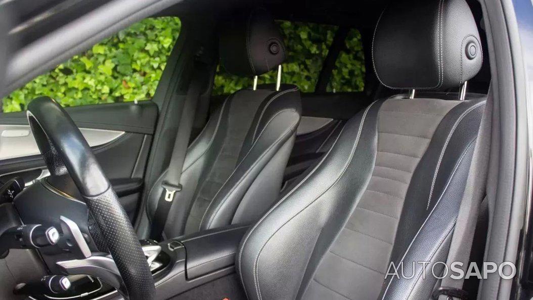 Mercedes-Benz Classe E 220 d AMG Line de 2017