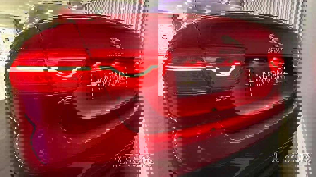 Jaguar XE 2.0 D R-Sport de 2015