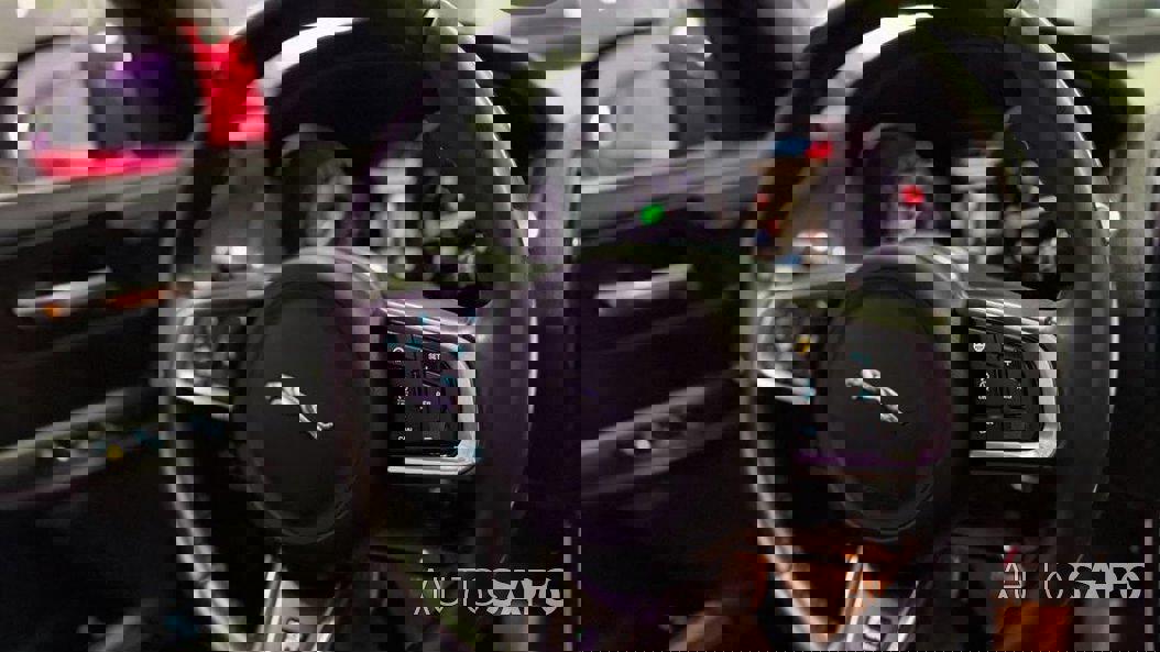 Jaguar XE 2.0 D R-Sport de 2015