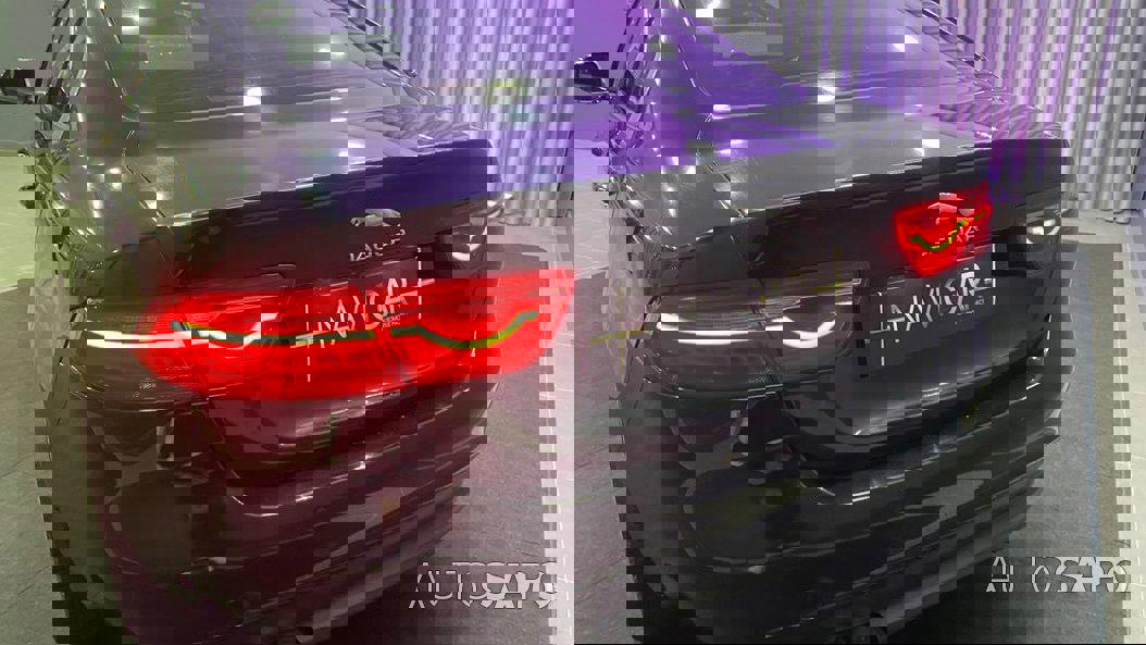 Jaguar XE 2.0 D Portfolio Aut. de 2015