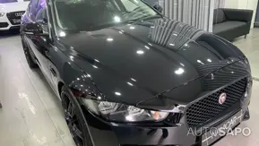 Jaguar XE 2.0 D Portfolio Aut. de 2015