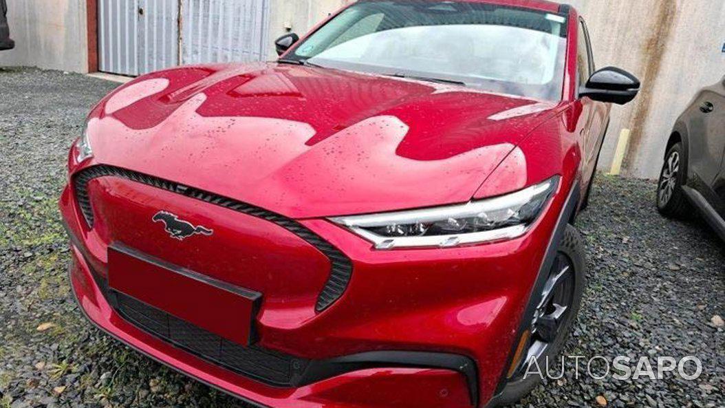 Ford Mustang Mach-E de 2024