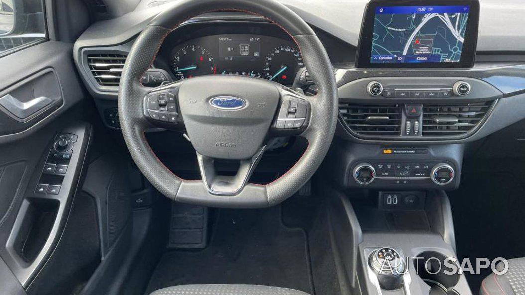 Ford Focus 1.0 EcoBoost ST-Line de 2021