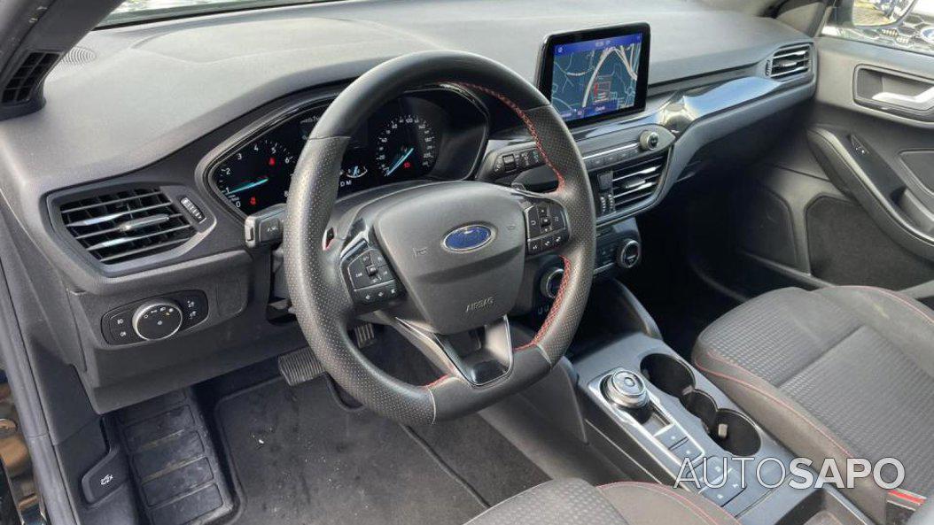 Ford Focus 1.0 EcoBoost ST-Line de 2021