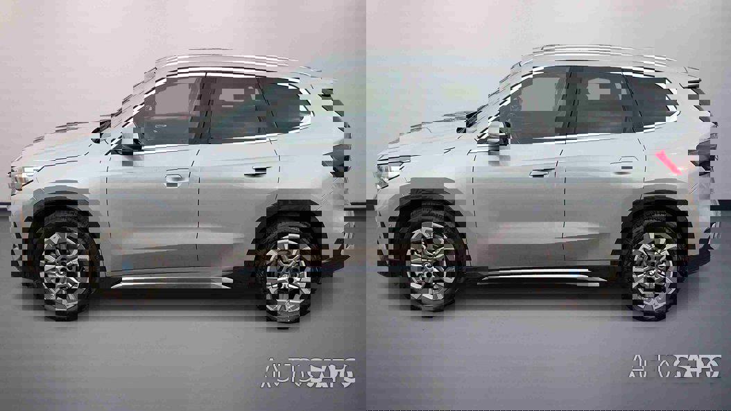 BMW iX1 eDRIVE20 de 2025