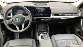 BMW iX1 eDRIVE20 de 2025