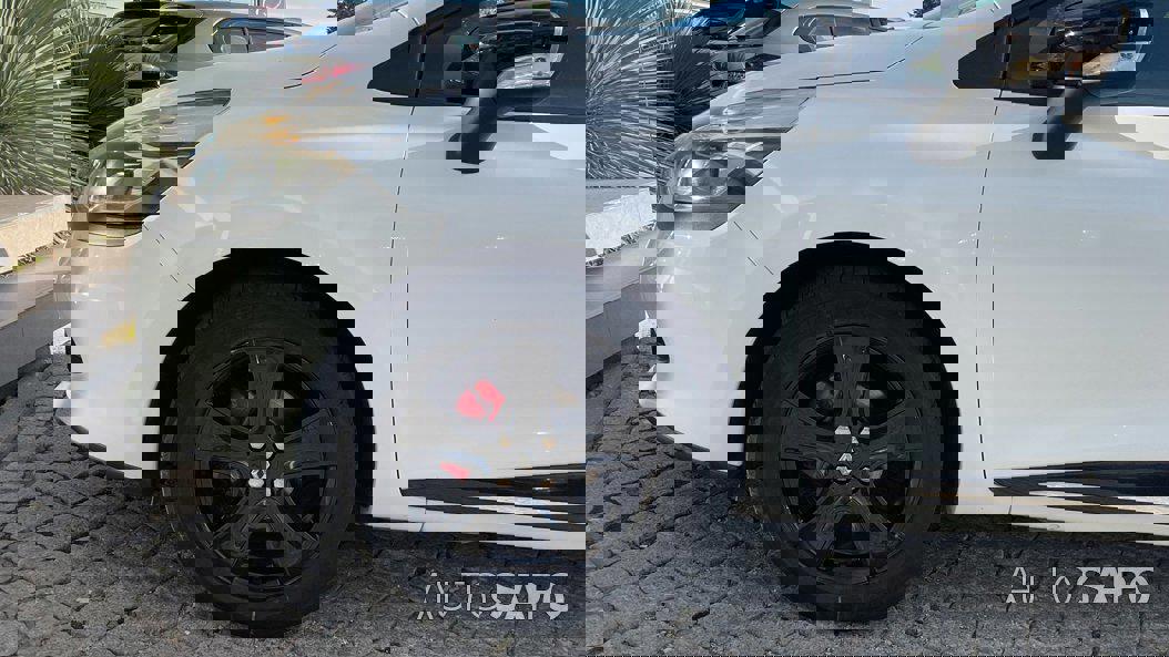 Renault Clio 0.9 TCE Limited de 2015