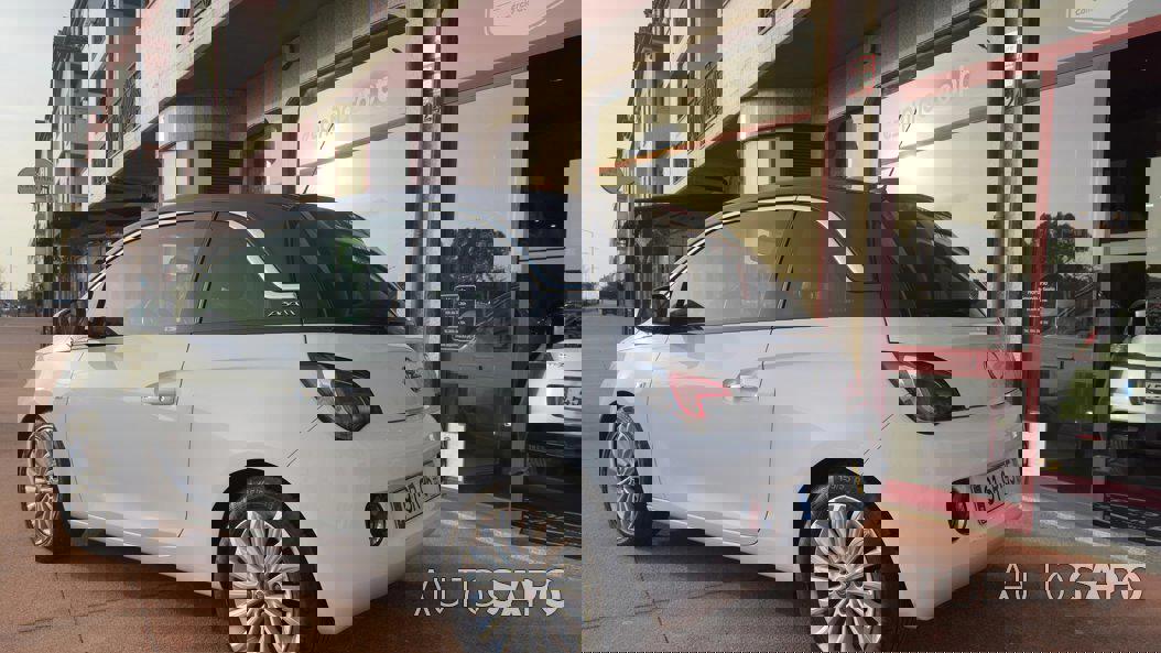 Opel Adam 1.2 Glam de 2017