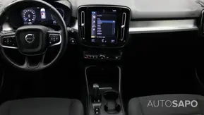 Volvo XC40 1.5 T2 Momentum Core de 2021
