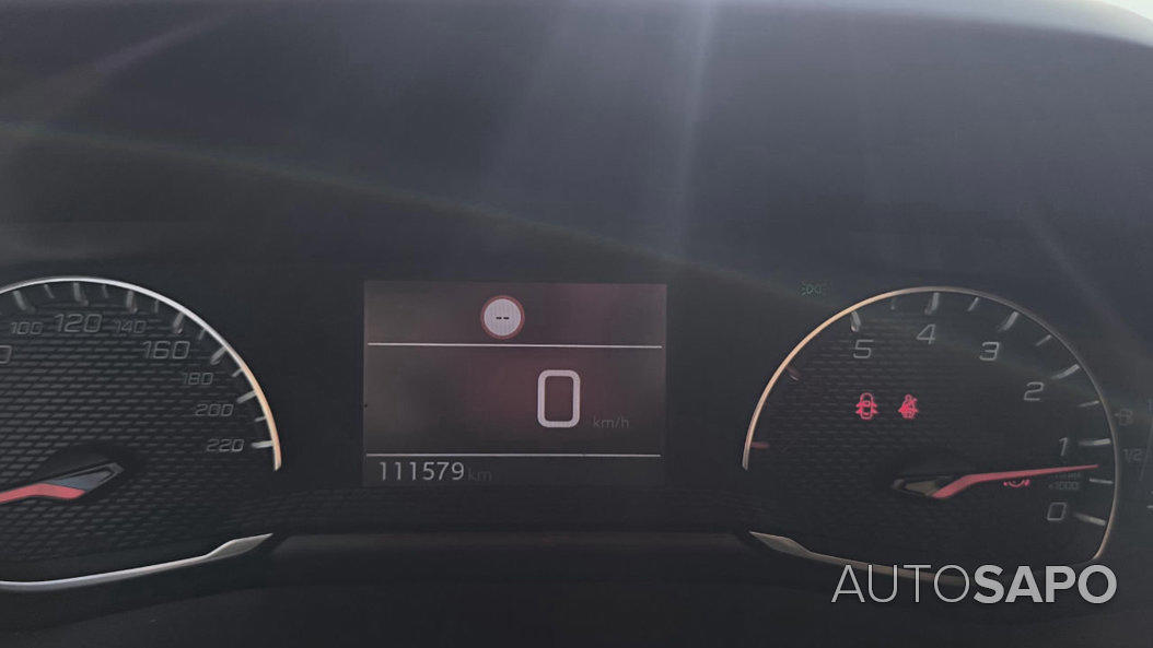 Peugeot 2008 1.2 PureTech Allure de 2022