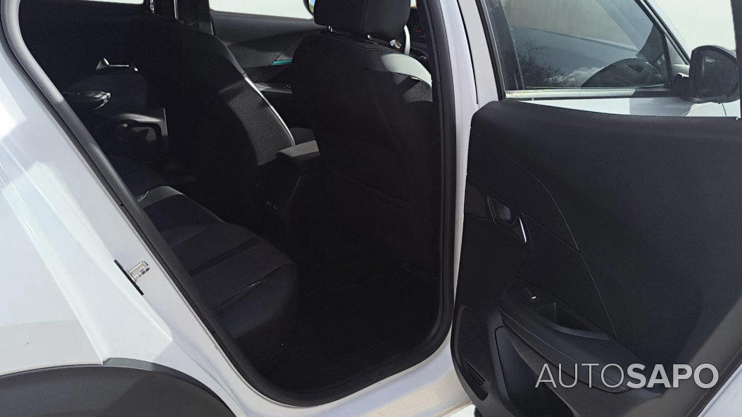 Peugeot 2008 1.2 PureTech Allure de 2022