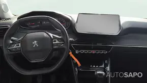 Peugeot 2008 1.2 PureTech Allure de 2022