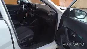 Peugeot 2008 1.2 PureTech Allure de 2022