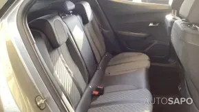 Peugeot 2008 1.2 PureTech Allure de 2023