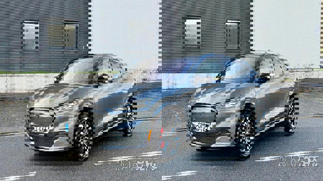 Ford Mustang Mach-E de 2021