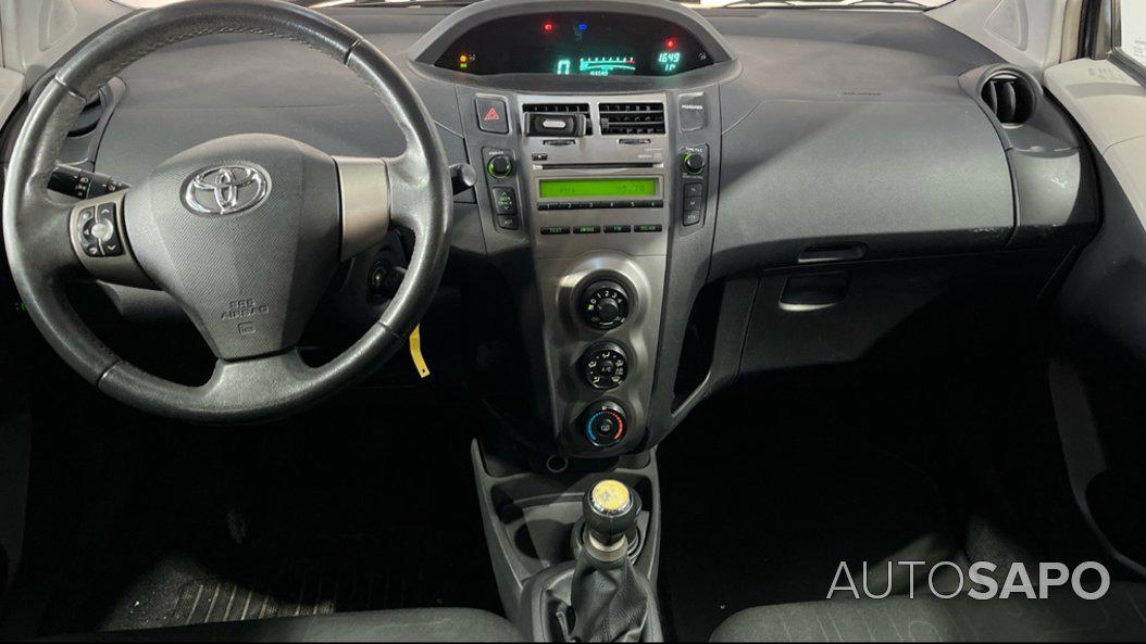 Toyota Yaris 1.0 VVT-i de 2010